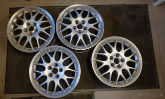 Golf GTI 3 disky 16
