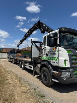 Autodoprava s hydraulickou rukou - dosah 12,6 m 🏗️