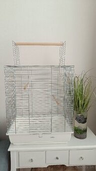 Predám kvalitnú pozinkovanú klietku pre papagaje