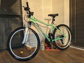 Krásny dámsky bicykel_hliníkový rám_Shimano