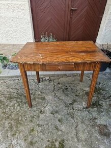 Starozitny stol