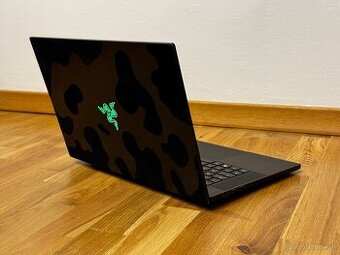 Razer Blade 15 Advanced