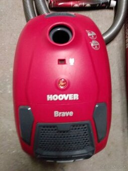 Takmer nepoužívaný vysávač Hoover BV71