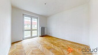 PREDAJ - 3-IZBOVÝ BYT NA GORKÉHO ULICI V MARTINE, ČASŤ PODHÁ