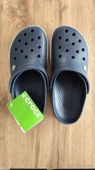 Crocs 2