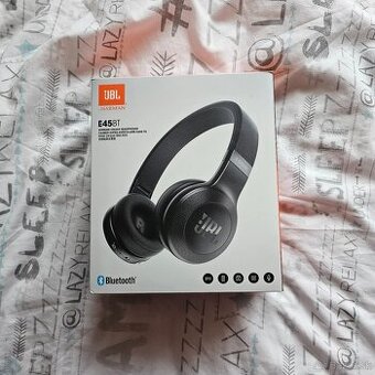 JBL E45BT čierne Bluetooth slúchadlá