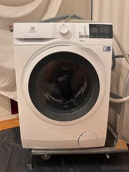 Práčka so sušičkou 2v1 Electrolux Perfectcare 700