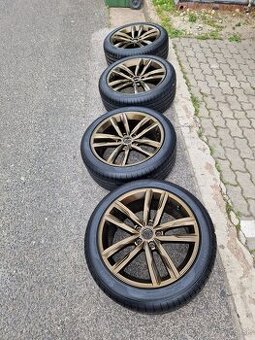 Original komplet vw r18