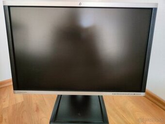 HP Compaq LA2405x (24")