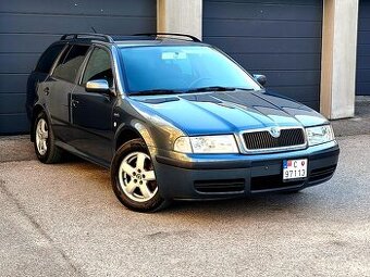 Škoda Octavia Combi 1.9 TDI drive 4x4 199 500km - 1