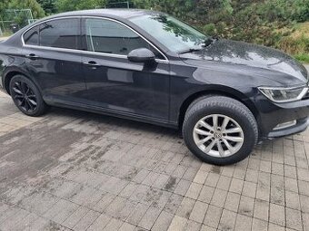 Volkswagen Passat B8 2.0 TDi Comfortline 2015 SUPER STAV