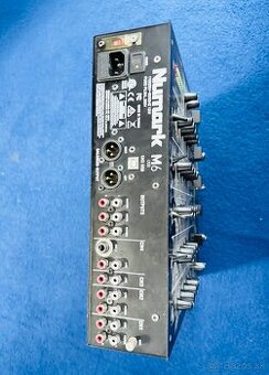 DJ mixpult Numark M6 USB -4 kanálový