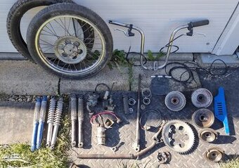 Predam diely na babeta 210