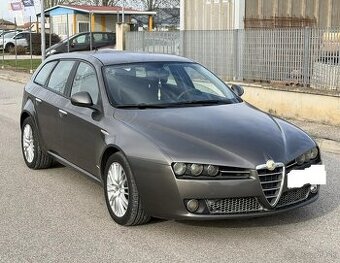 ROZPREDÁM A.R.159 - Alfa Romeo 159 1.9 JTD JTDM Sportwagon