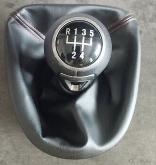 Seat Leon 2, 1P, 5 rýchlostná páka