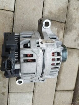 Alternátor