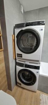 Pračka AEG UniversalDose ProSteam 7000 LFR73844VC / 8 kg