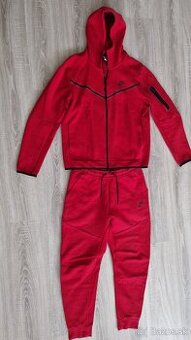 Predám pánsku červenú teplákovú súpravu Nike
