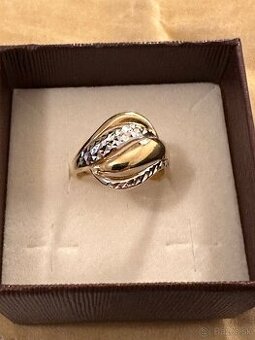 nový dámsky prsten zo zlata 14kt