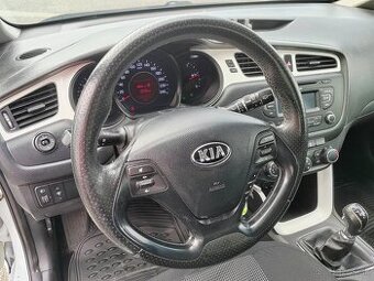 Kia ceed 2015 Diesel Možné splátky aj možná výmena ✅