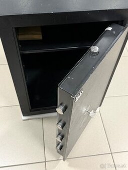 trezor sejf SPELL SB YETY 100kg