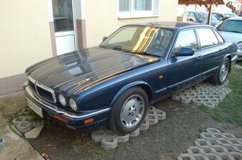 JAGUAR XJ SPORT EDITION  4L R6 A4