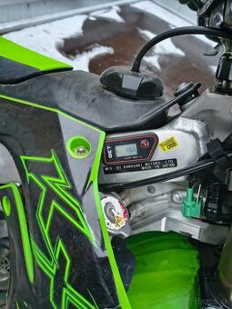 Predám Kawasaki kxf 250