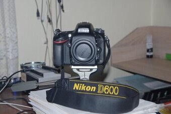 Nikon D 600
