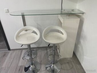 Barové stoličky a stôl, barový set