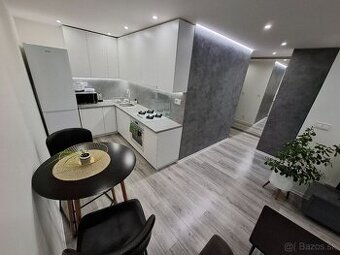 ✨ EXKLUZÍVNY 1,5-IZBOVÝ BYT NA TERASE PRI GALERII LESNICKA U