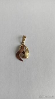Elegantný zlatý prívesok 14k (585) – 1,38g
