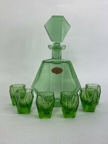 Art deco Karafa s pohárikmi zelené sklo Moser