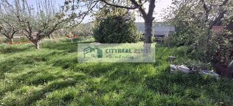 Ponúkame na predaj záhradu s obytným domom v obľúbenej záhra