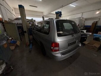 Rozpredám KIA Carnival EX