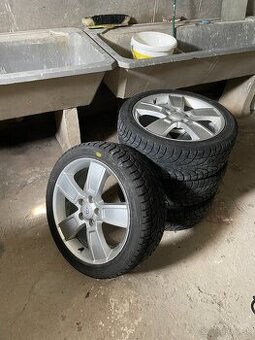 KIA Disky 5x114,3 225/45 r18 s pneumatikami