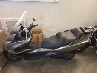 Maxi skúter honda 400