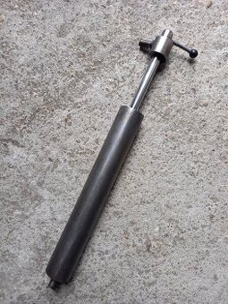 Hydraulický piest