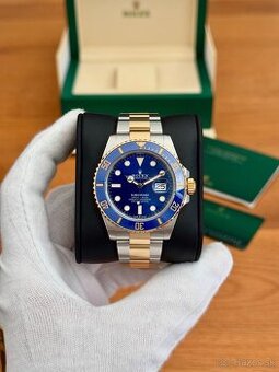 Rolex Submariner bluesy