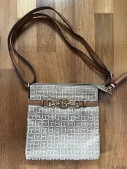 Kabelka Tommy Hilfiger - 1