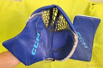 CCM EFLEX 6 PRO lapačka vyrážačka