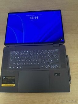 HP Spectre x360 16