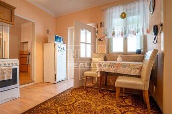 LEN U NÁS  TOP CENA 
3-izbový rodinný dom s veľkým...