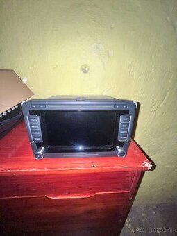 Predám autorádio RNS510
