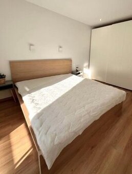 Na prenájom zrekonštruovaný 2i byt, Komárnická ulica