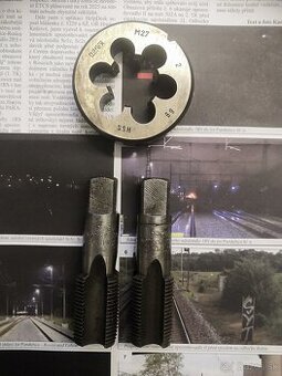 P:sadové závitníky narex M27x2