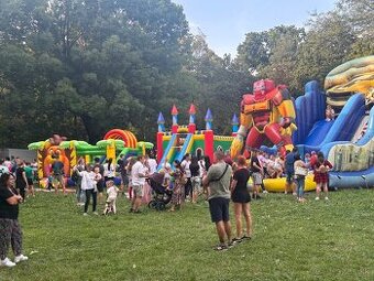 Skakaci hrad nafukovaci hrad