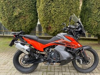 KTM Atventure 890  - TOP