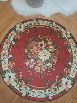 Plyšový koberec 120 cm