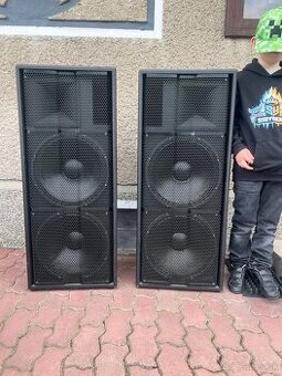 Predám reproduktorý 2x15"+ 1.4"