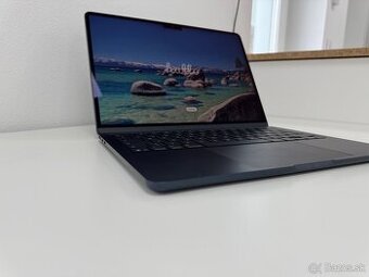 MacBook Air M4 16GB/512GB